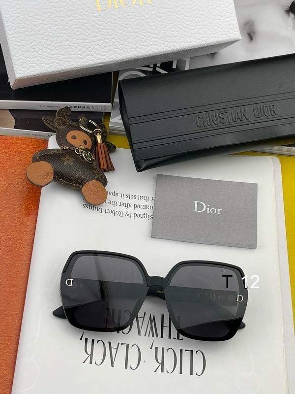 DIOR Sunglasses 644